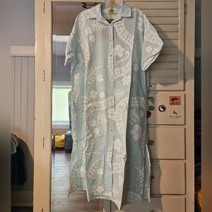 KEALOPIKO LONG SHIRT DRESS - SIZE SMALL - HE ALOHA NO TAHITI PRINT - LIGHT BLUE